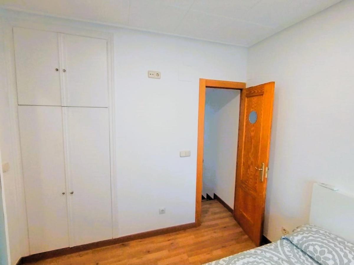 Puerta Del Sol - Apartamento Para 6 マドリード エクステリア 写真